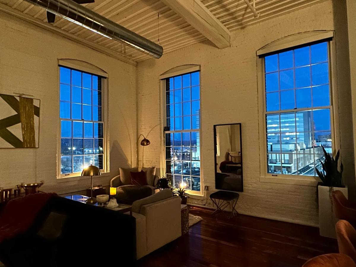 2Br 2Br Le Chateau 505 Lux Penthouse In A Historic Building Utica Exterior foto