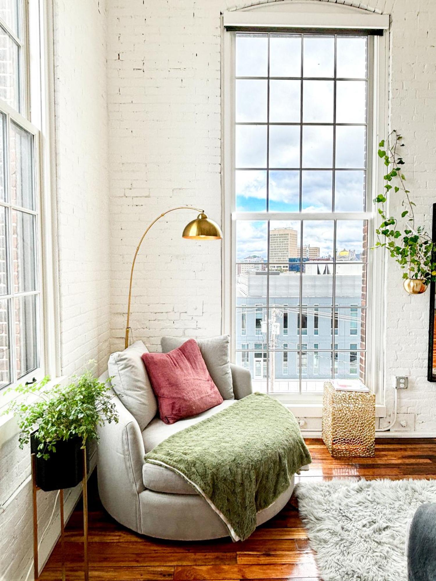 2Br 2Br Le Chateau 505 Lux Penthouse In A Historic Building Utica Exterior foto